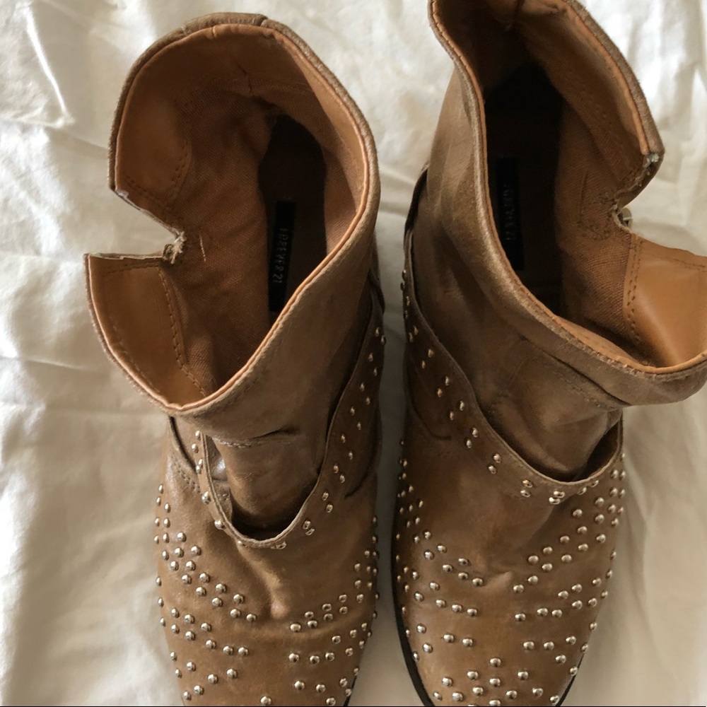 Tan booties! - Picture 4 of 5
